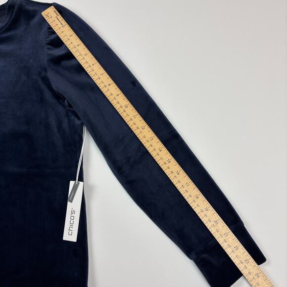 Chico's Zenergy Navy Velour Puffed Shoulder Long Sleeve Top NWT Size 1 Med - Picture 11 of 12